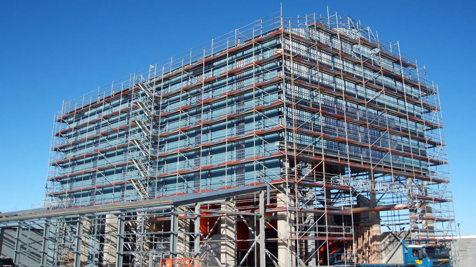 What role does scaffolding play in building construction?