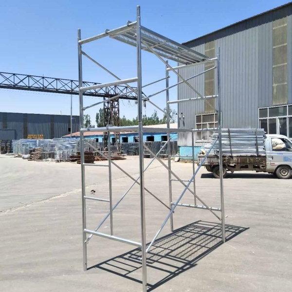 Water Tower Construction: Complete Guide to Using 5.5 ft × 4 ft Scaffolding Frames